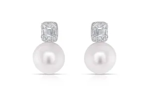 Earrings 18kt Gold Pearl and Emerald Illusion Diamonds Studs