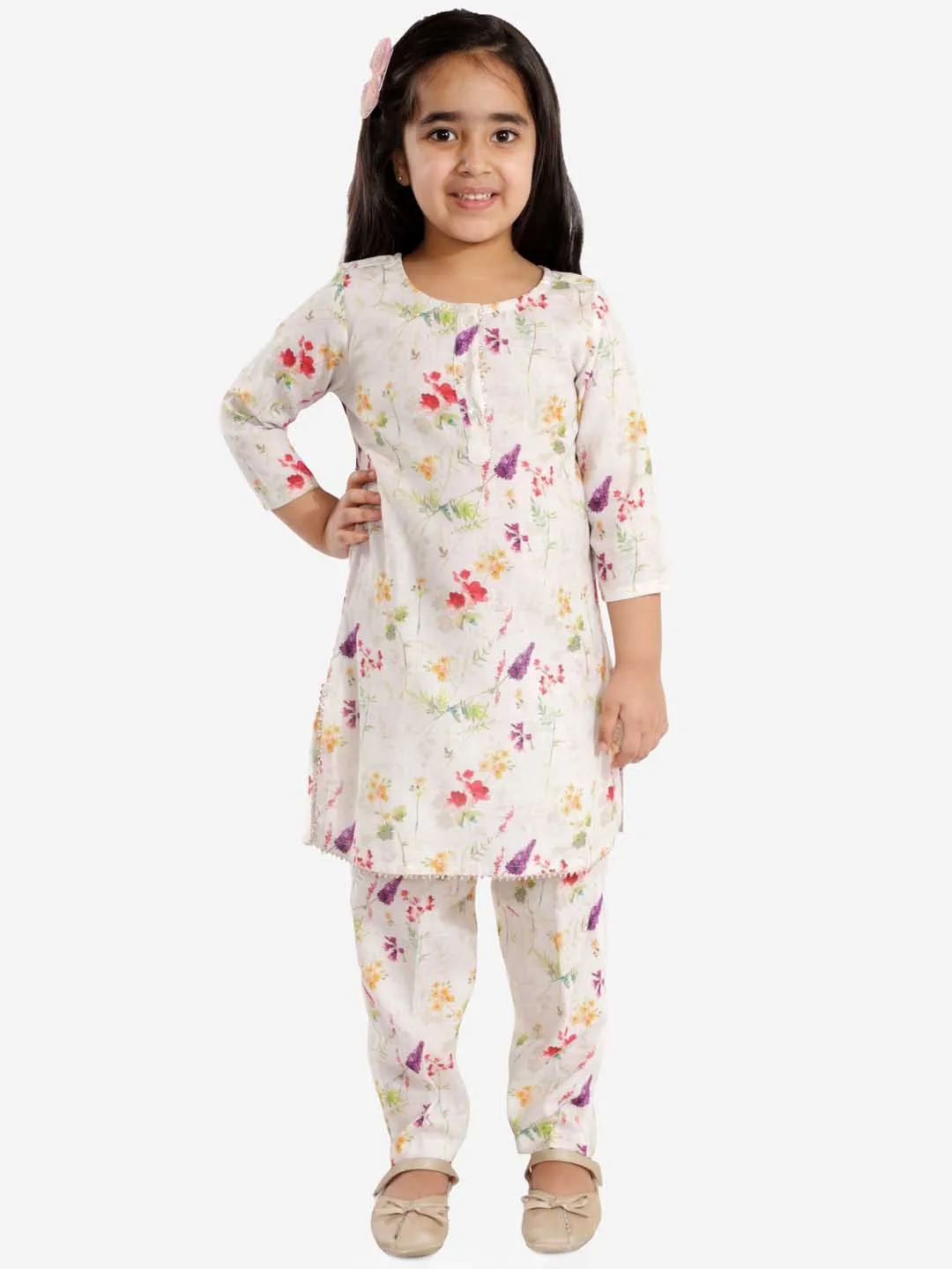 Jashvi Girls' Multicolor-Base Cream Kurta Pant set