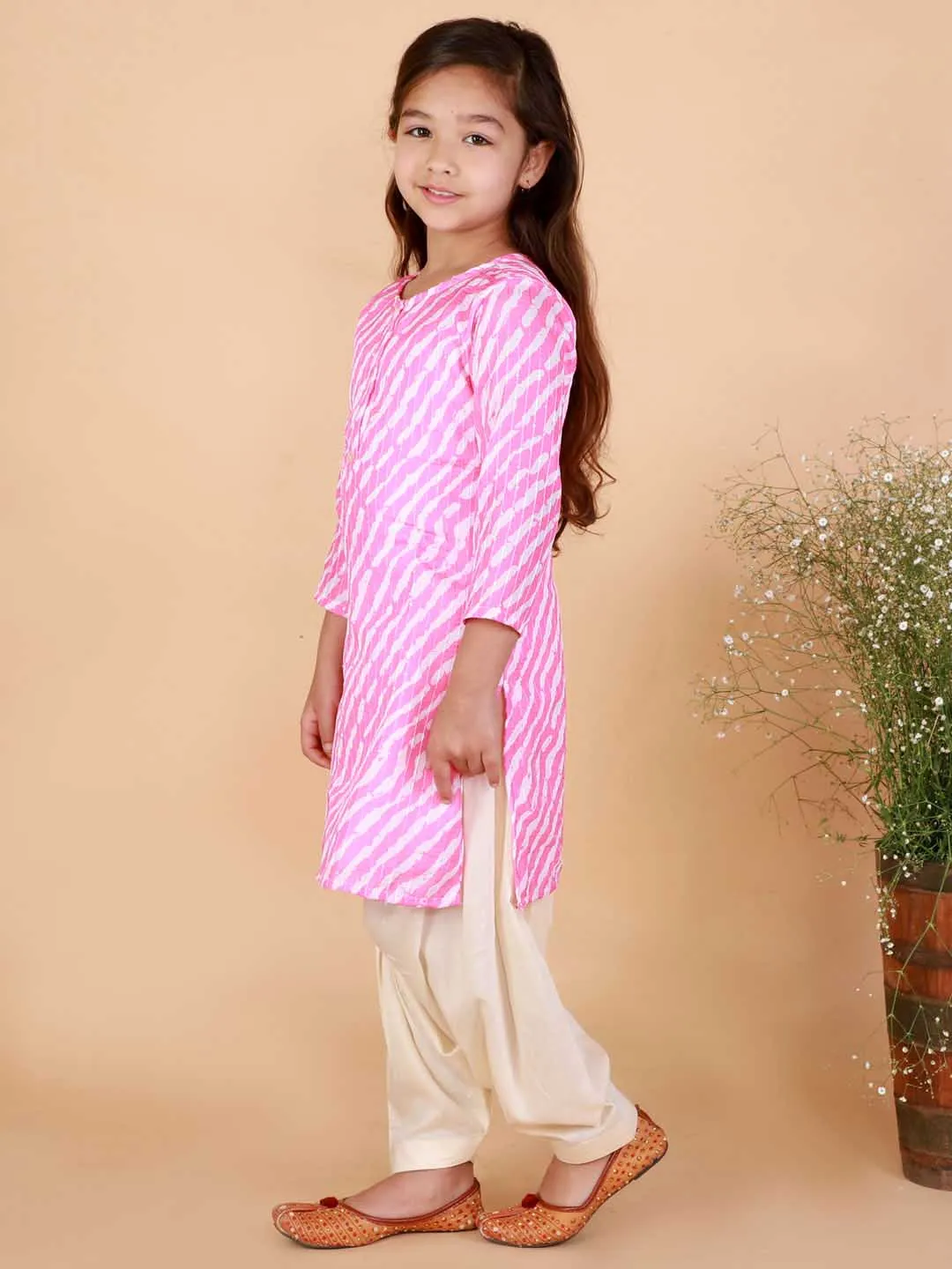 Jashvi Girls' Pink Printed Kurta & Cream Patiala Set