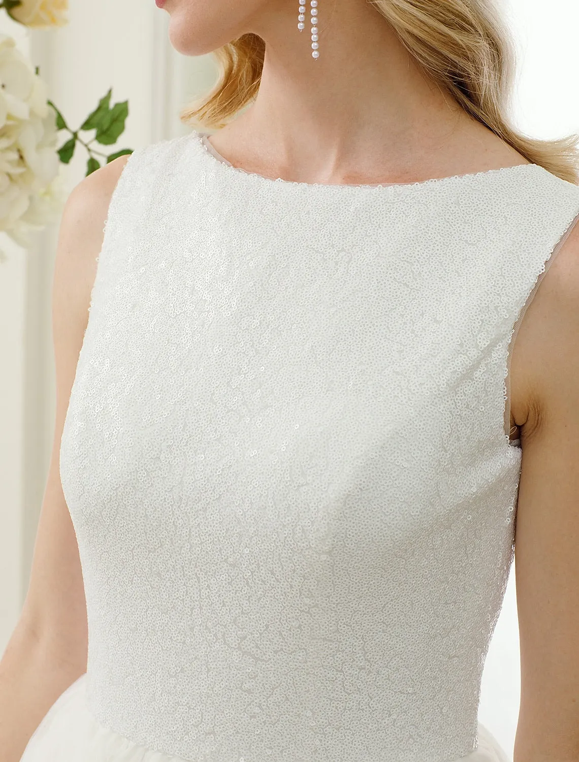 Luolandi Reception Sparkle & Shine Little White Dresses Wedding Dresses A-Line Scoop Neck Sleeveless Tea Length Tulle Bridal Gowns With Lace