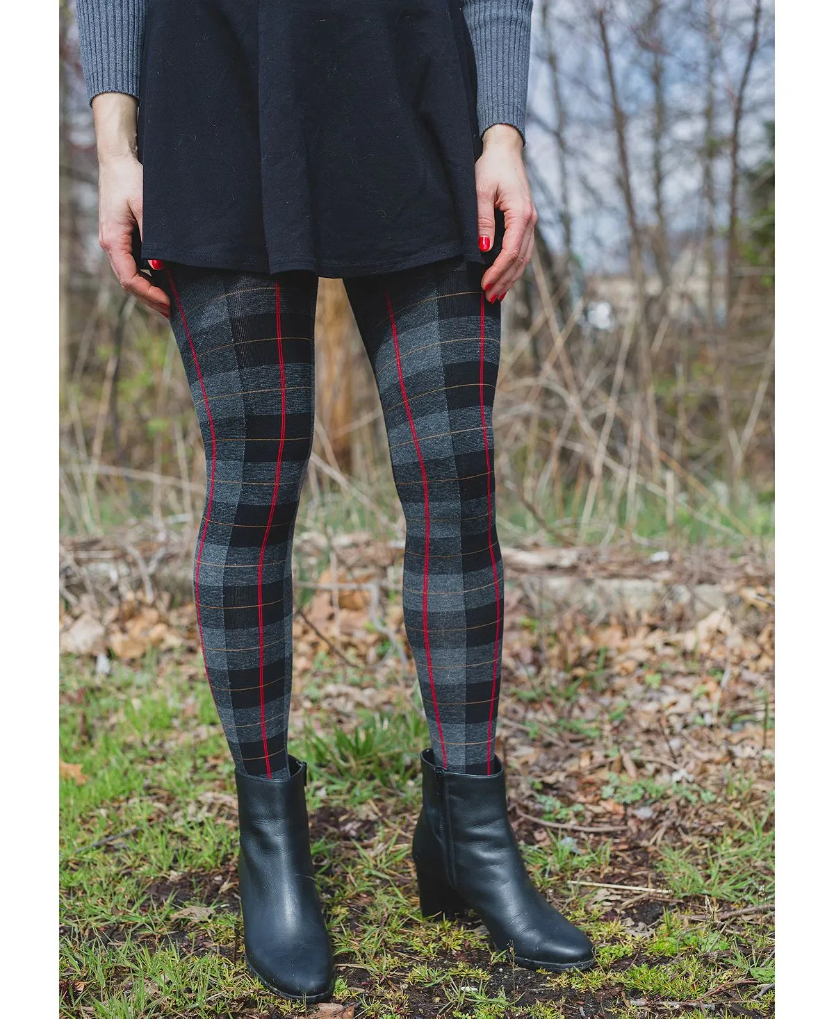 MeMoi Women's Glasgow Check Sweater Tights, Red