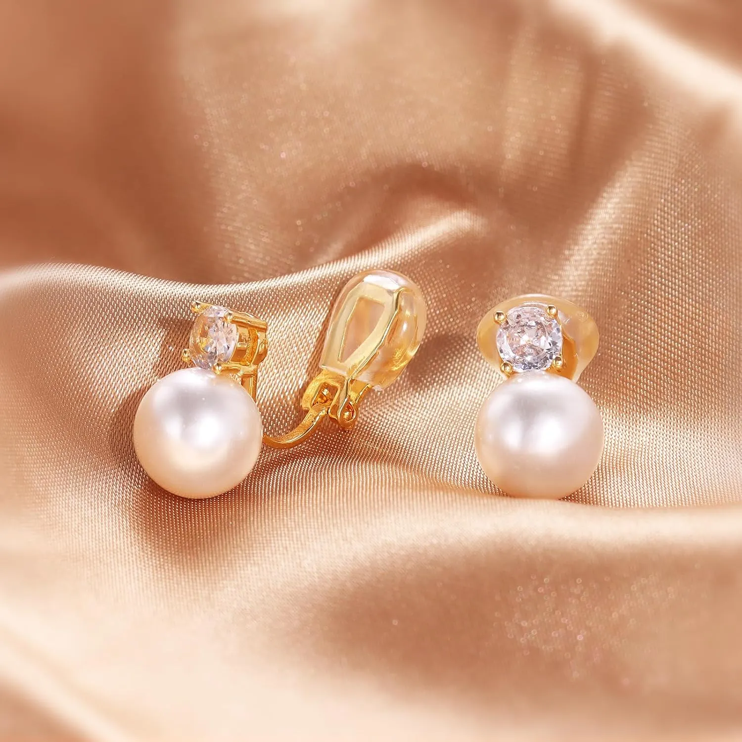Pearl Clip on Earrings for Women 14K Gold Silver Plated Pearl Earrings Cubic Zirconia Non Pierced Earrings for Women Jewelry Gifts Wedding Party
