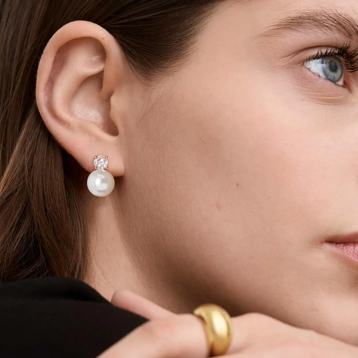 Pearl Clip on Earrings for Women 14K Gold Silver Plated Pearl Earrings Cubic Zirconia Non Pierced Earrings for Women Jewelry Gifts Wedding Party