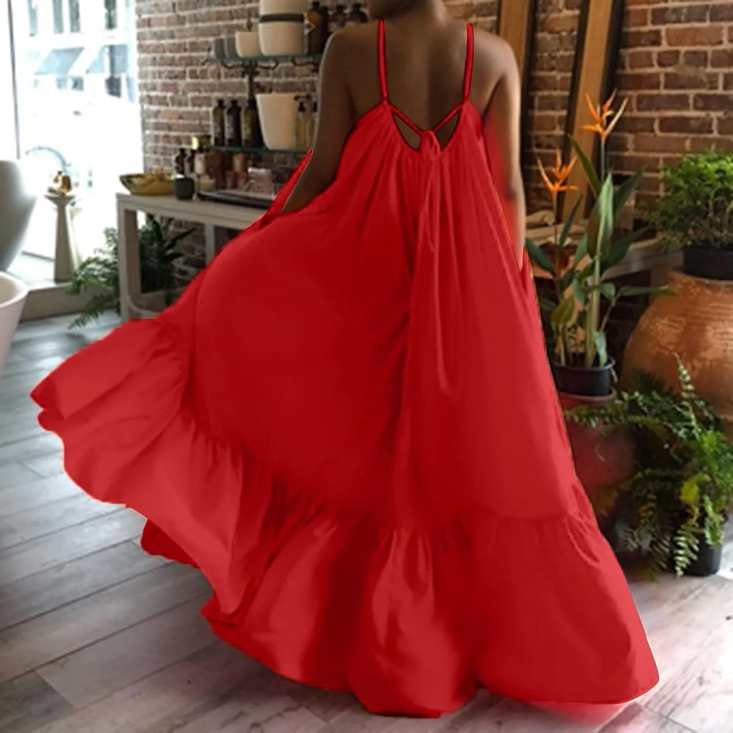 Spaghetti Strap Dresses for Women Plus Size Sleeveless Summer Casual Flowy Dress Ruffle Hem Swing Midi Sundress